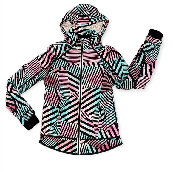 Ivivva • Speed Ahead Black Seeker Stripe Jacket • Size 14 - Picture 2 of 10